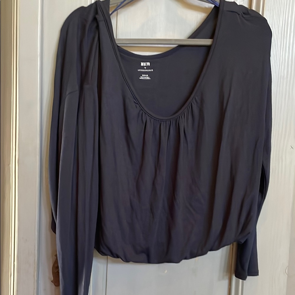 Women's Black Long Sleeve Top